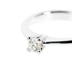 Anello solitario diamante